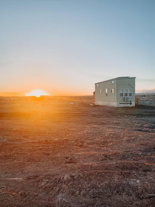 Grand Canyon Hideaway Tiny Home Валле Экстерьер фото